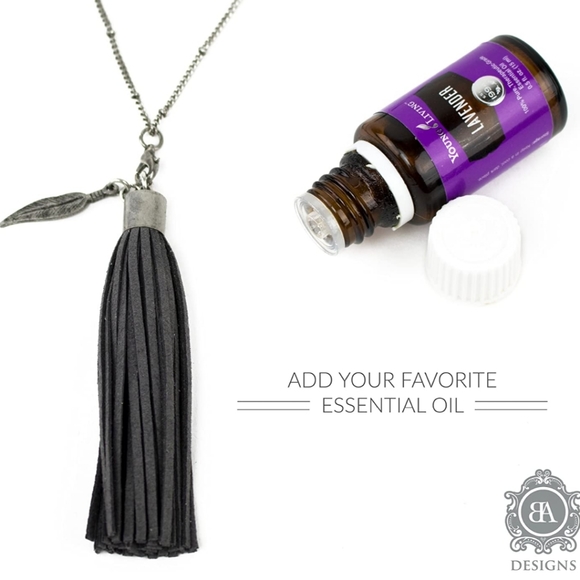 BA Designs 4-piece Tassel Necklace set - Picture 3 of 4